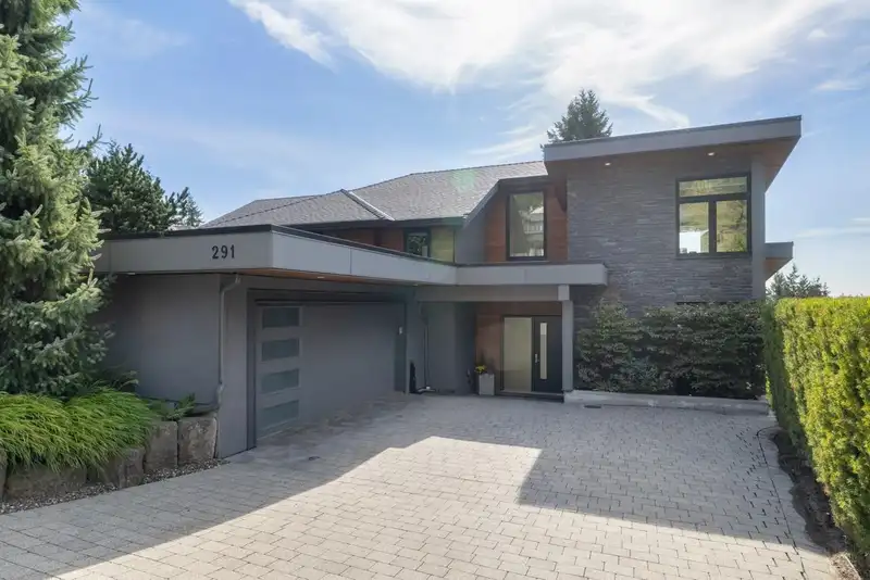 291 MONTERAY AVENUE - photo 1 of 40