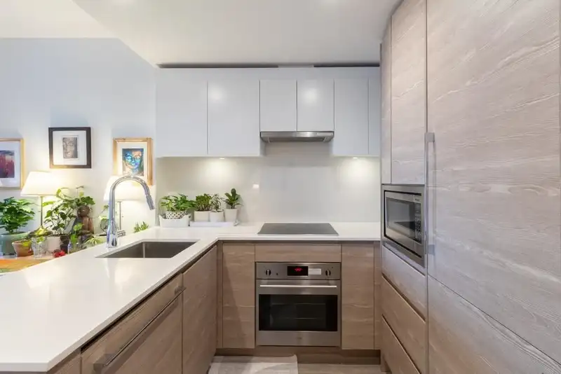 405 13655 FRASER HIGHWAY - photo 1 of 21