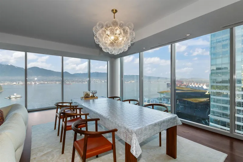 1902 1169 W CORDOVA STREET - photo 2 of 21