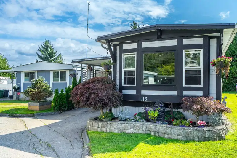 115 1840 160 STREET - photo 1 of 28