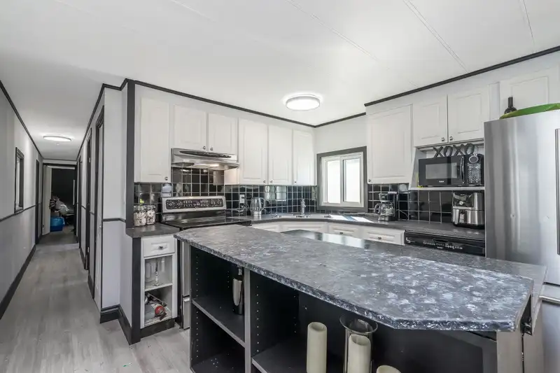 115 1840 160 STREET - photo 2 of 28