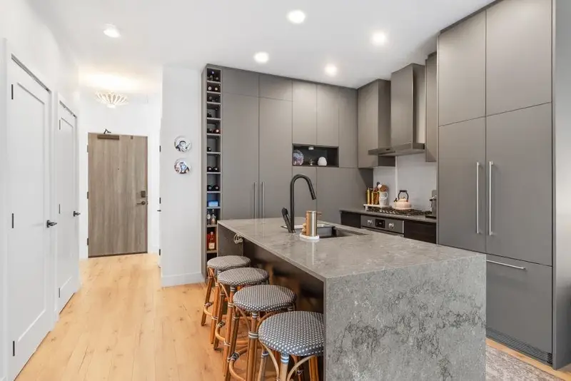 632 55 KLAHANIE DRIVE - photo 2 of 25