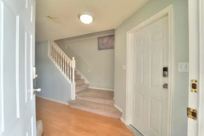109 3080 TOWNLINE ROAD - photo 4 of 40