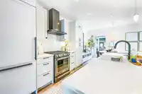 127 525 E 2ND STREET - thumbnail 8