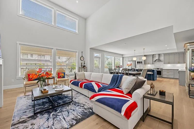 2870 203 STREET - photo 4 of 25