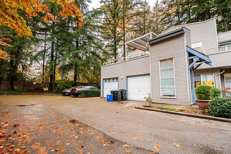 19 12449 191 STREET - photo 3 of 25