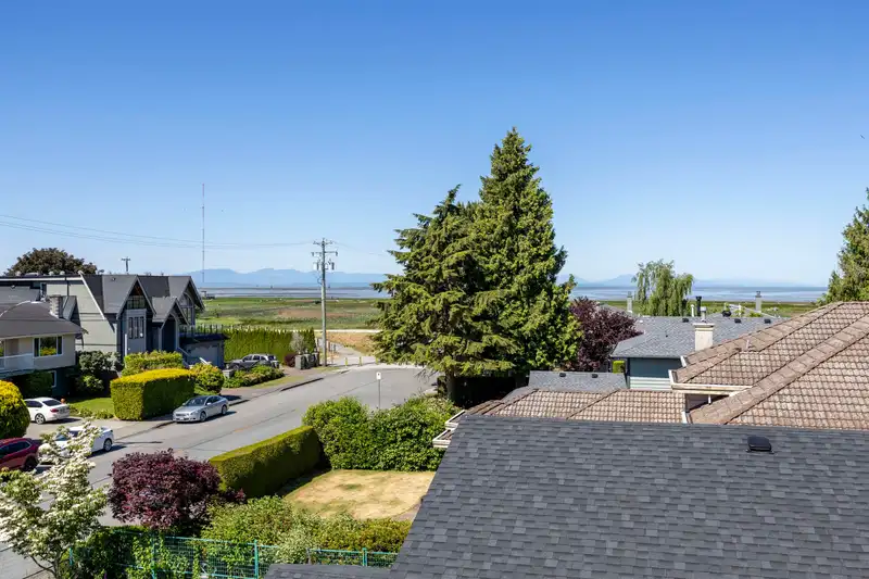 3131 WILLIAMS ROAD - photo 1 of 39