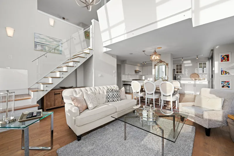 2204 1238 RICHARDS STREET - photo 3 of 25