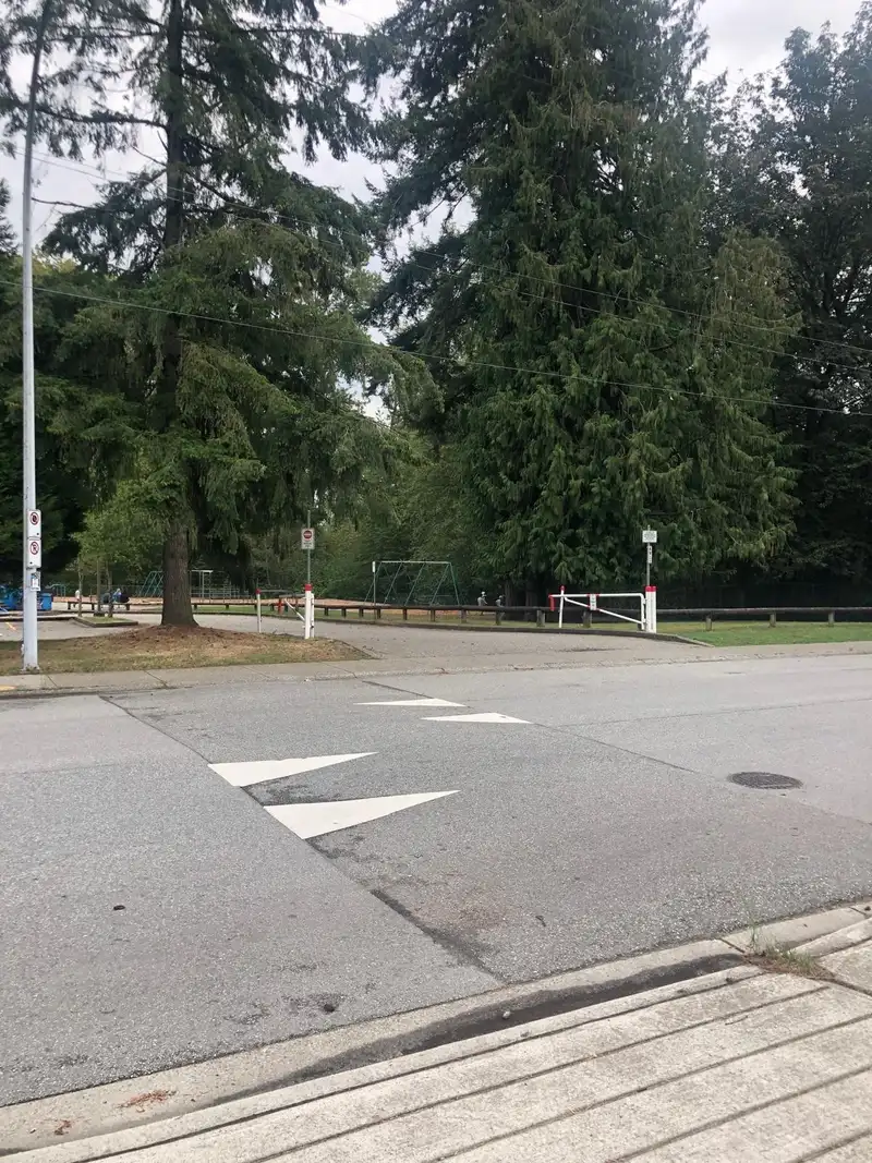 10721 157 STREET - photo 3 of 3