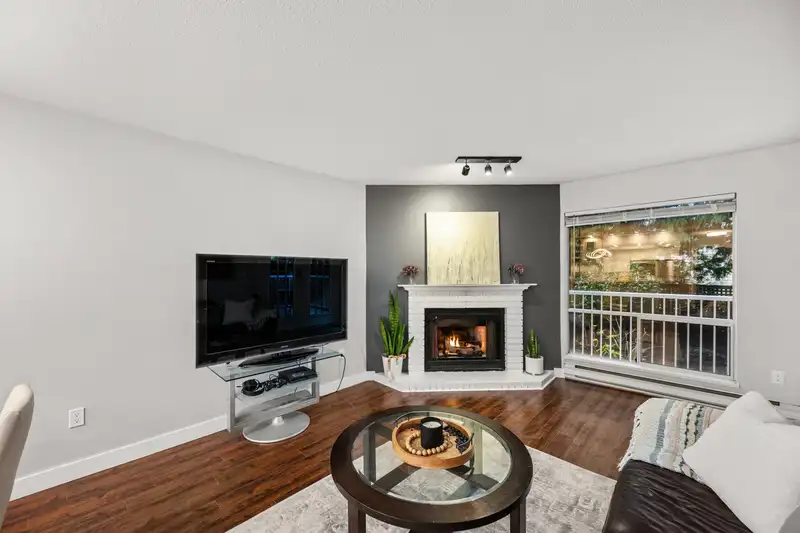 108 1441 GARDEN PLACE - photo 3 of 32