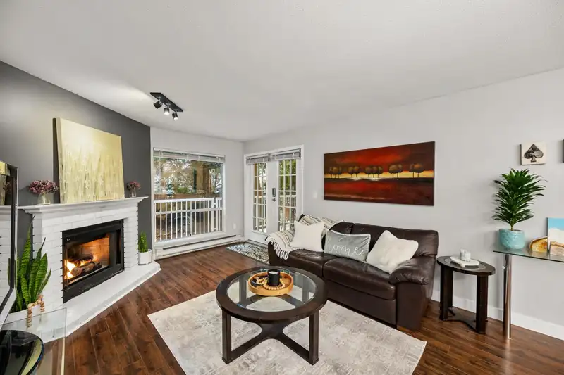108 1441 GARDEN PLACE - photo 4 of 32