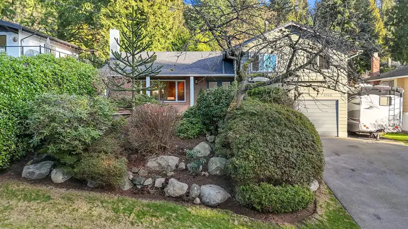 4966 RANGER AVENUE - photo 1 of 40
