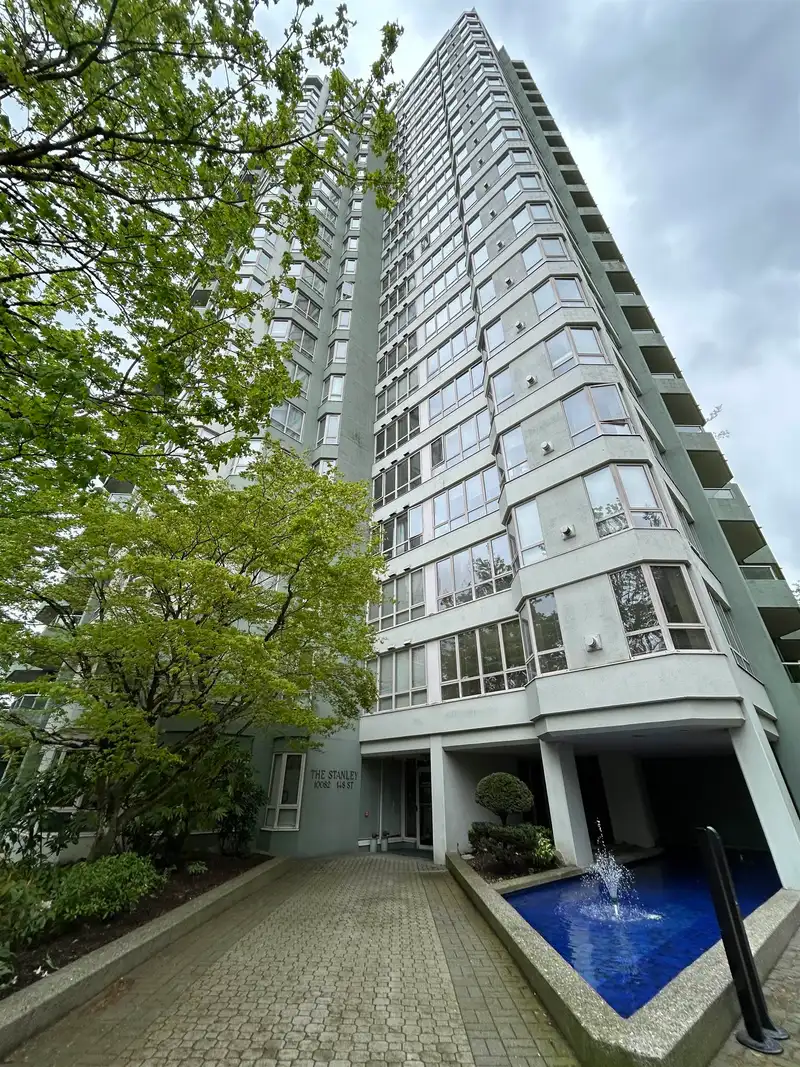 105 10082 148 STREET - photo 1 of 23