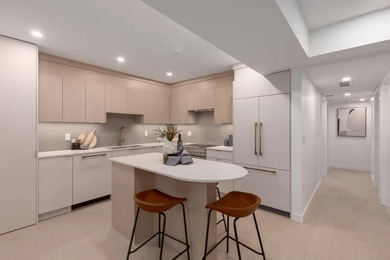 101 2329 E 34TH STREET - photo 1 of 22