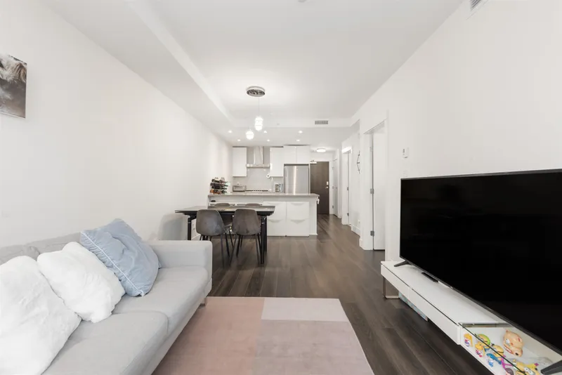 507 10780 NO. 5 ROAD - photo 1 of 25