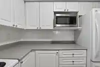 308 2340 HAWTHORNE AVENUE - thumbnail 6