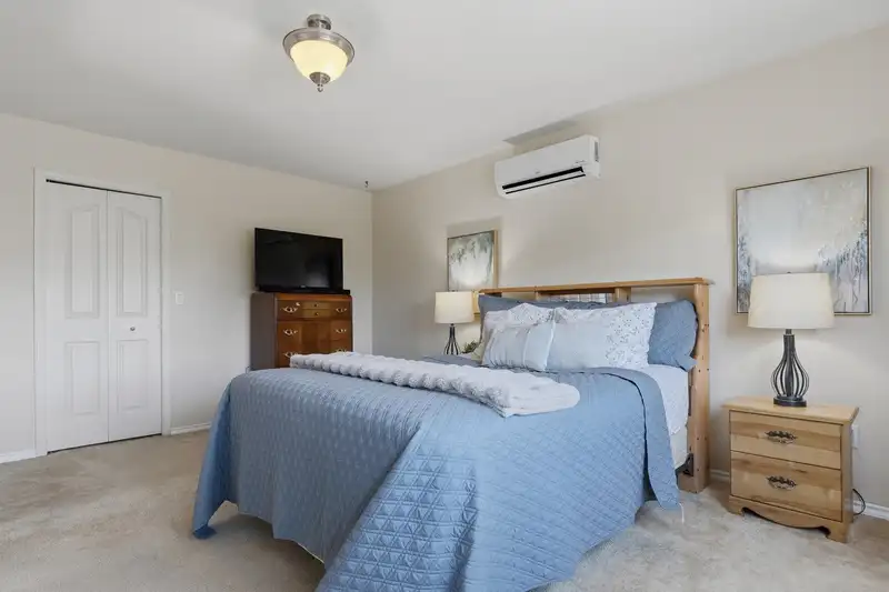 45260 BLUEJAY AVENUE - photo 4 of 40