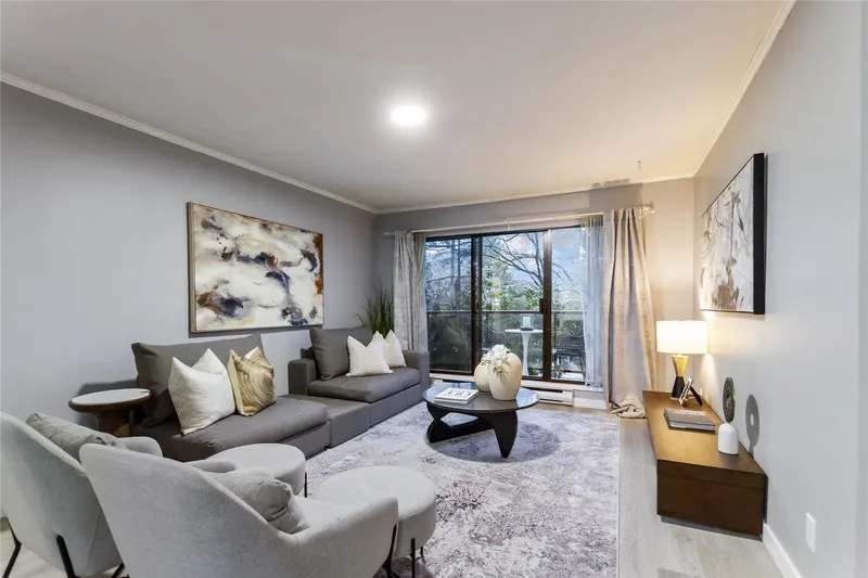 201 2222 PRINCE EDWARD STREET - photo 1 of 25