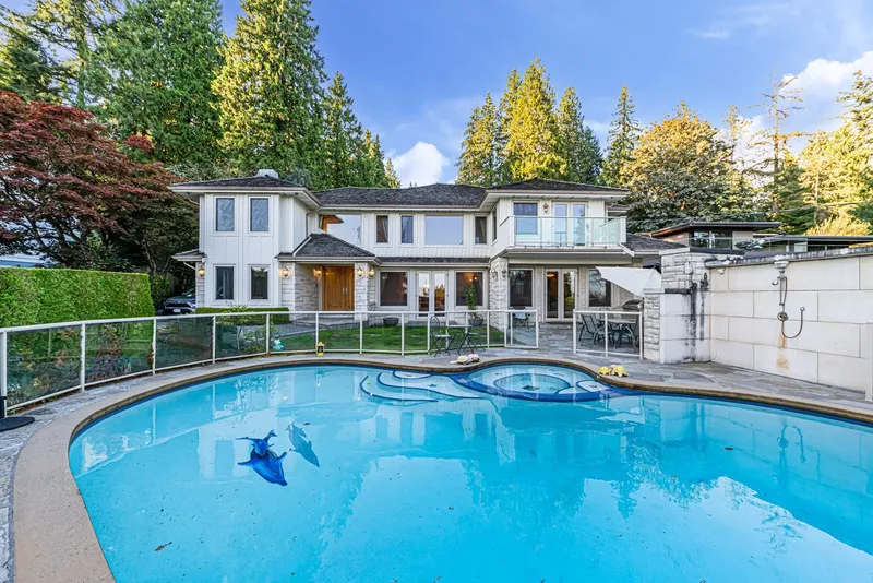 1361 MATHERS AVENUE - photo 1 of 25