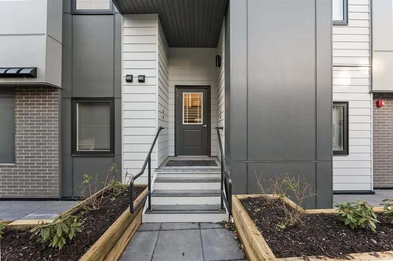 15 1419 MCCALLUM ROAD - photo 1 of 10