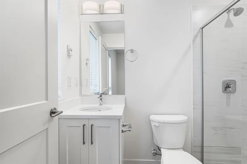 15 1419 MCCALLUM ROAD - photo 2 of 10