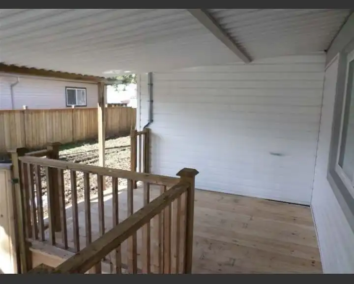 31585 LOMBARD AVENUE - photo 3 of 14