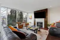 TH102 1139 W CORDOVA STREET - thumbnail 3