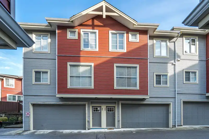 50 6945 185 STREET - photo 2 of 30