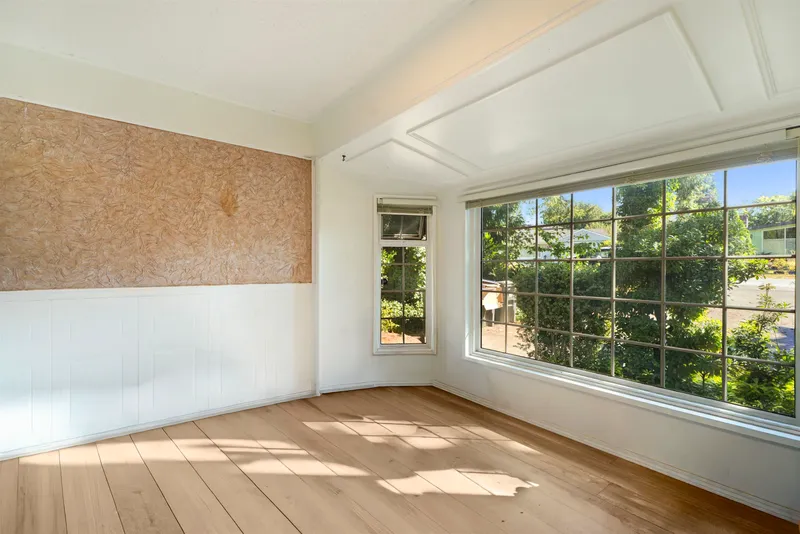 14957 KEW DRIVE - photo 3 of 12