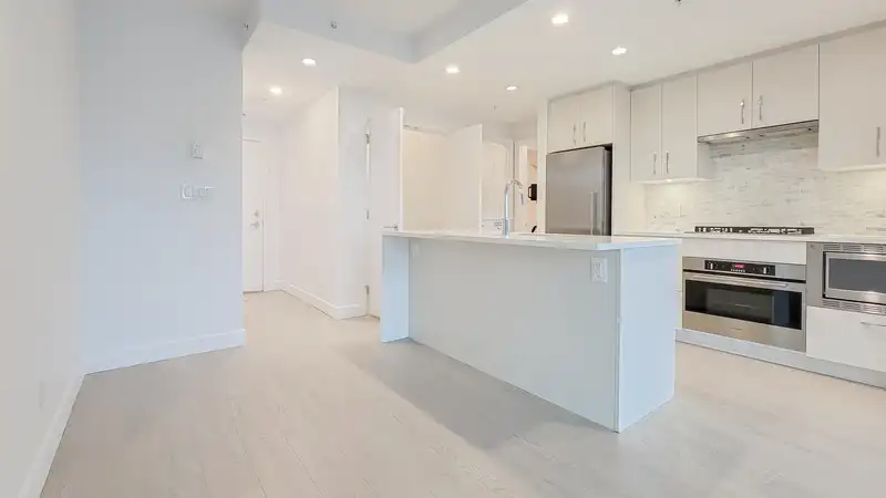 1005 518 WHITING WAY - photo 4 of 21