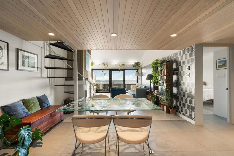 73 2212 FOLKESTONE WAY - photo 1 of 25