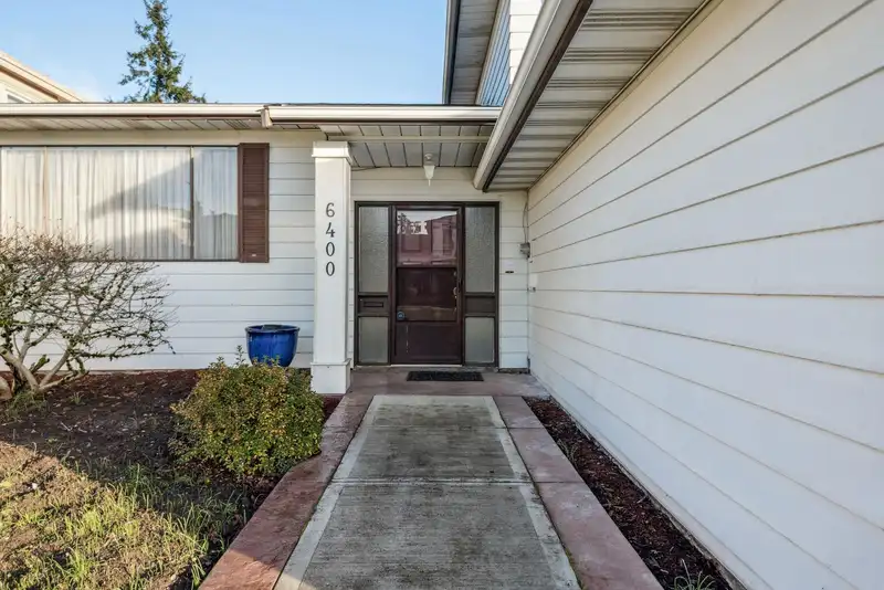 6400 RIVERDALE DRIVE - photo 4 of 39