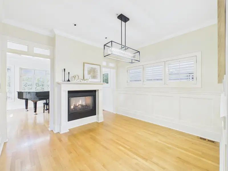 4420 COLLINGWOOD STREET - photo 4 of 31