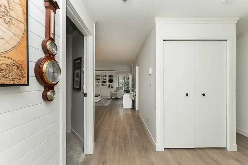 202 1520 VIDAL STREET - photo 3 of 25