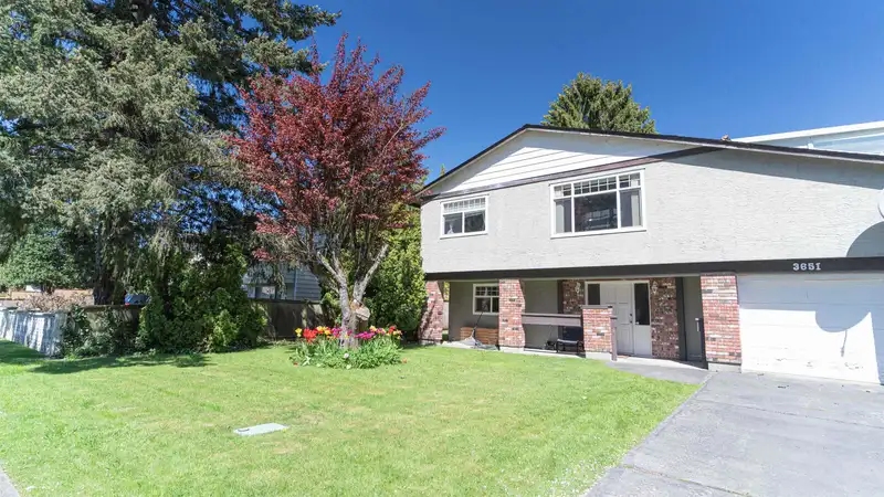 3651 SABLE AVENUE - photo 1 of 17