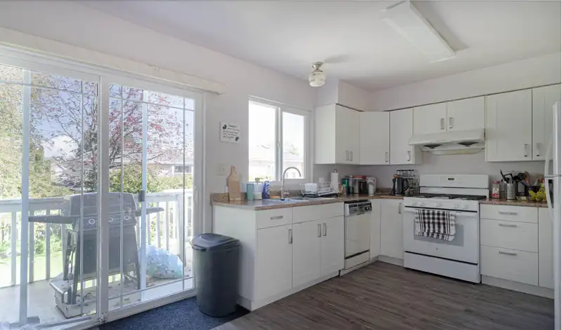 3651 SABLE AVENUE - photo 3 of 17
