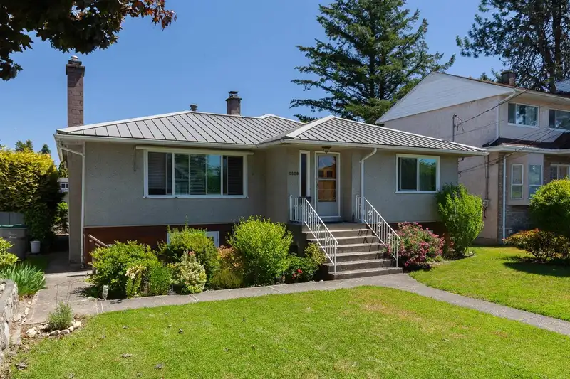 7070 WILLINGDON AVENUE - photo 1 of 40