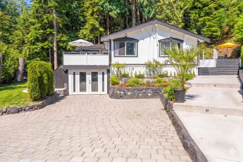 3870 EMERALD DRIVE - photo 1 of 34