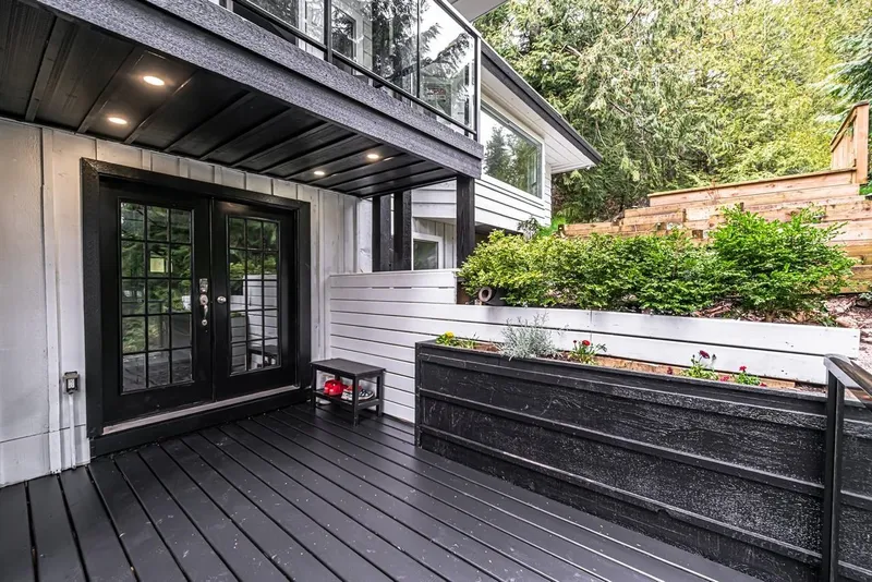 4621 CAULFEILD DRIVE - photo 3 of 25