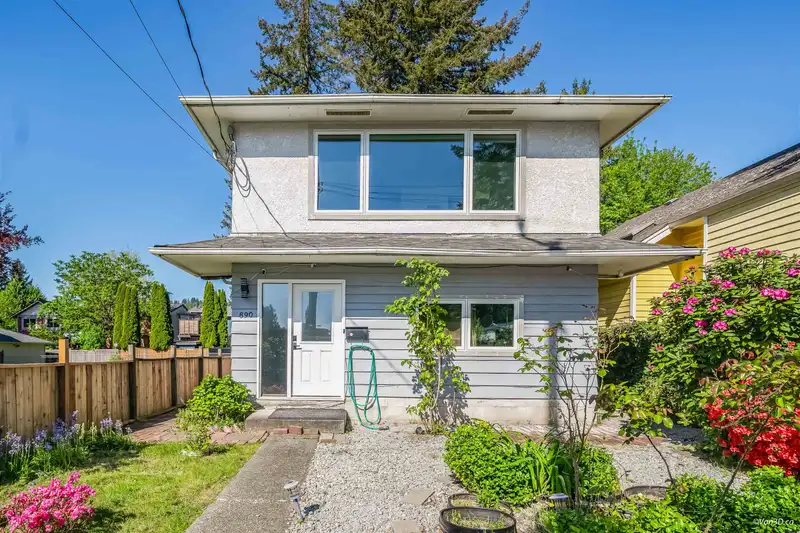 890 WESTWOOD STREET - photo 1 of 40
