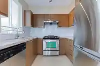 432 9500 ODLIN ROAD - thumbnail 4