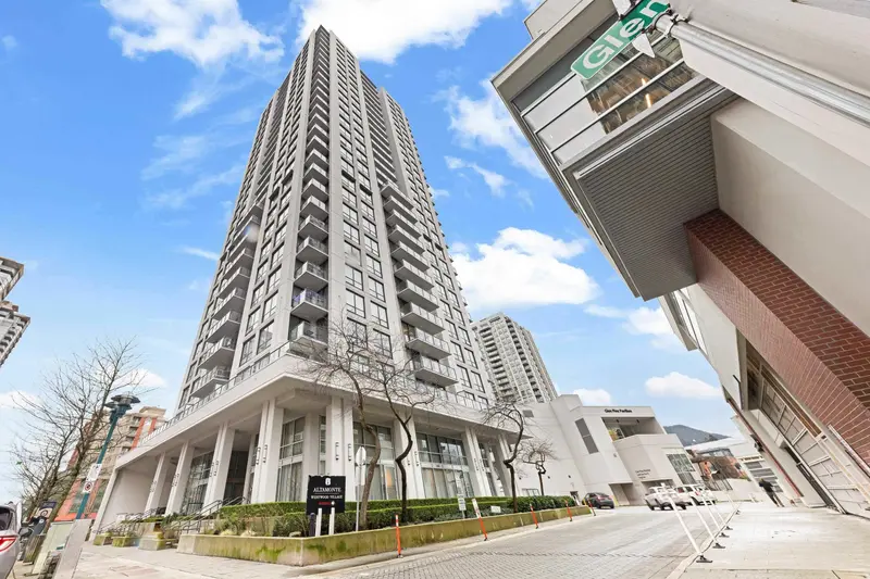 2501 2979 GLEN DRIVE - photo 1 of 2