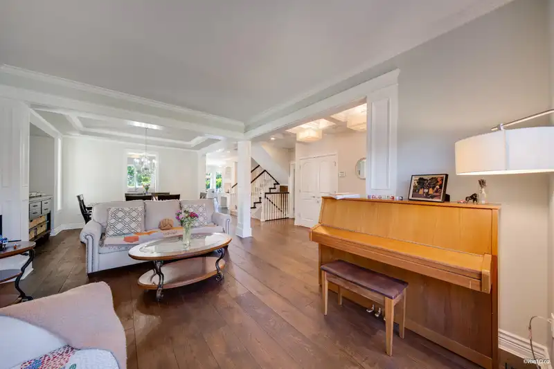 3780 156 STREET - photo 3 of 16