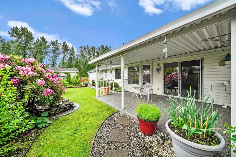 12228 AURORA STREET - photo 1 of 35