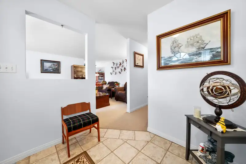 12228 AURORA STREET - photo 4 of 35