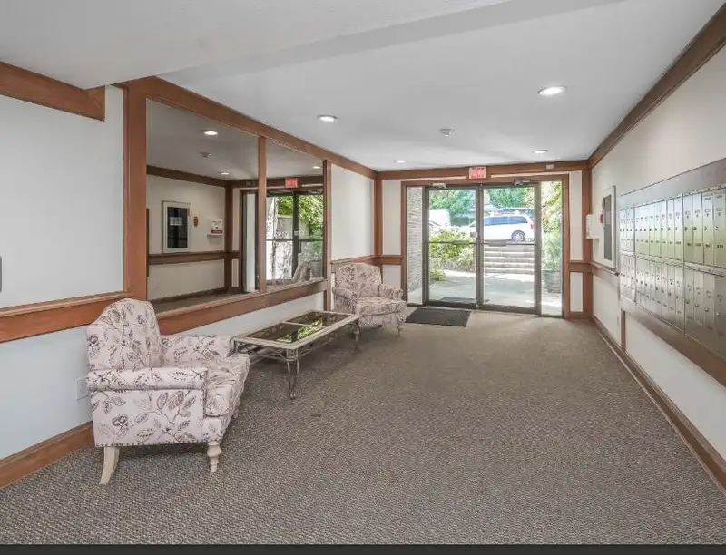 105 1520 VIDAL STREET - photo 4 of 27