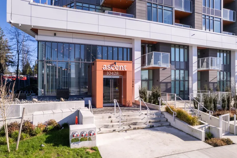 1104 10428 WHALLEY BOULEVARD - photo 3 of 25