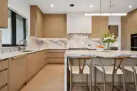 7961 BURNFIELD CRESCENT - thumbnail 19