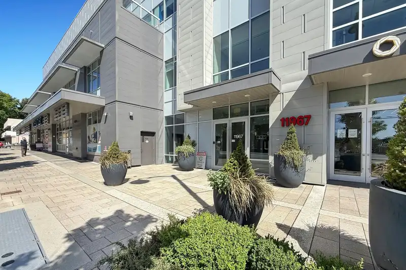 1206 11967 80 AVENUE - photo 2 of 31