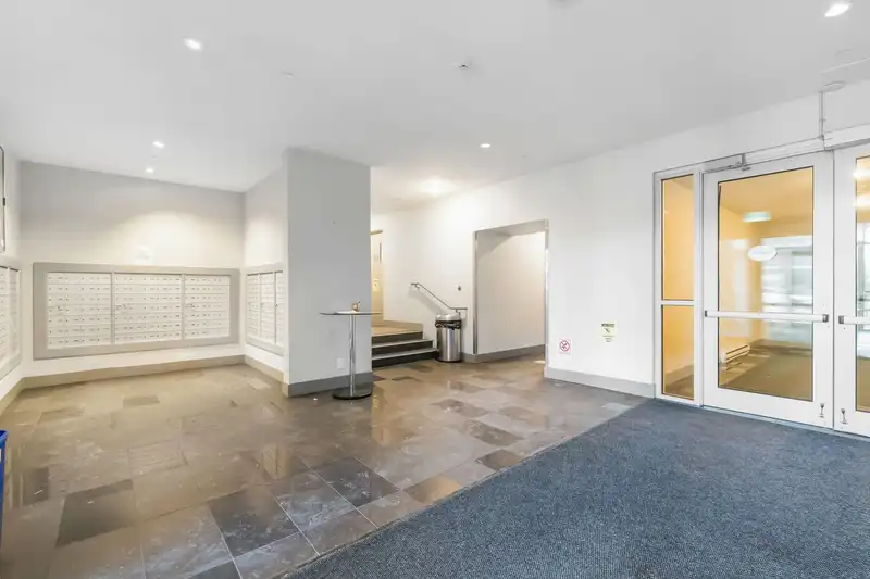 1206 11967 80 AVENUE - photo 3 of 31